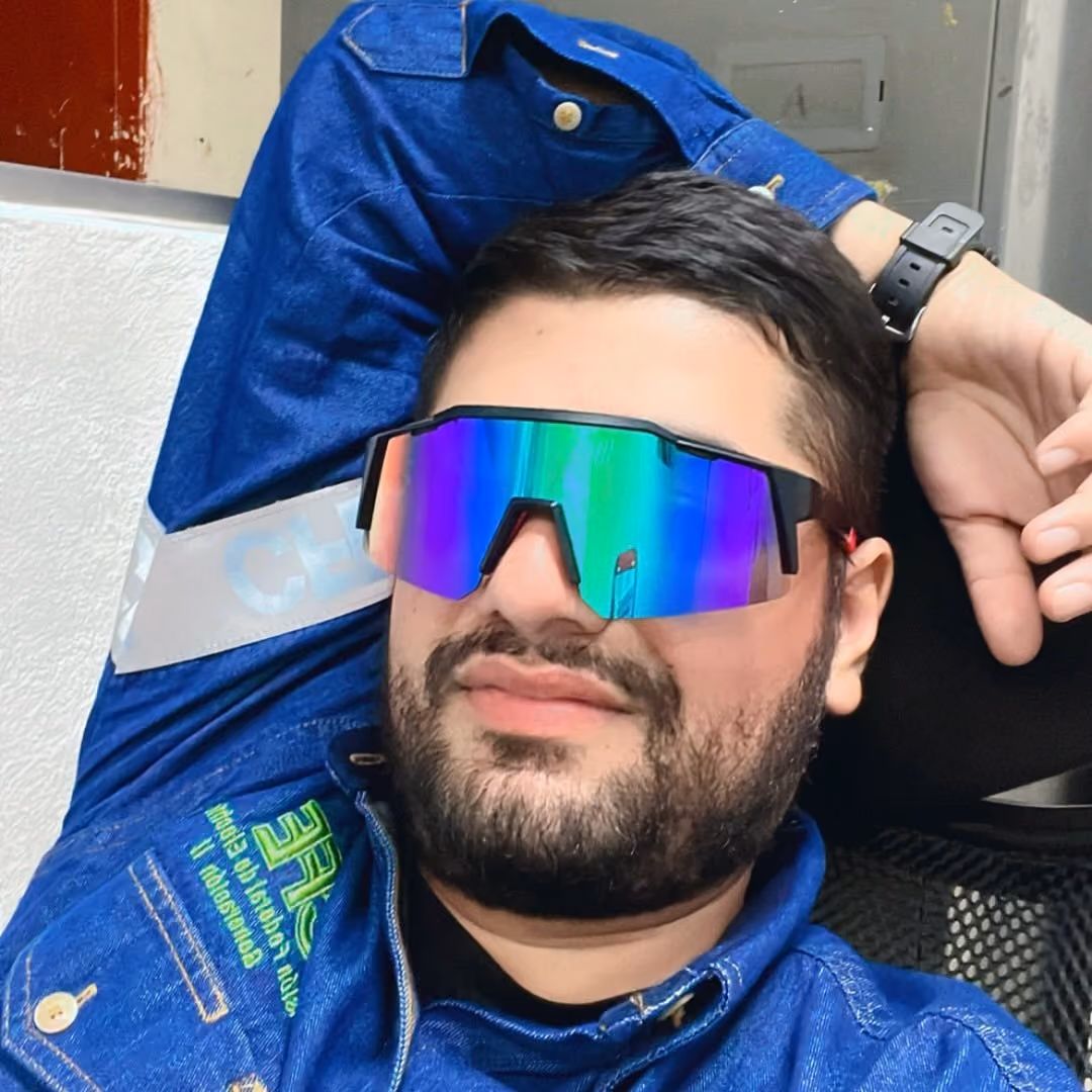 José Luis Pérez’s profile image.